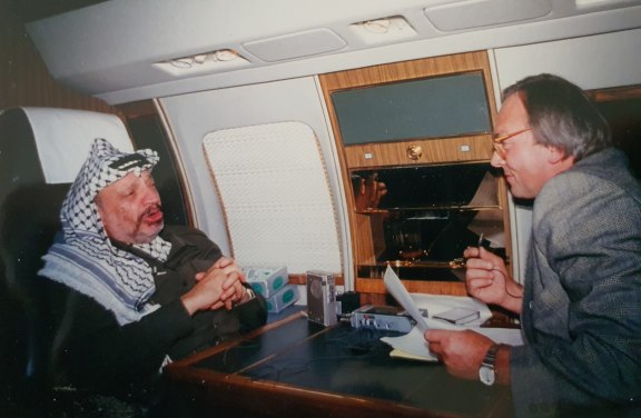 « Le journalisme de terrain se meurt » - Jacques-Marie Bourget image