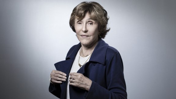 « Une femme socialiste, c'était la fin du monde pour ces gens-là » Édith Cresson image