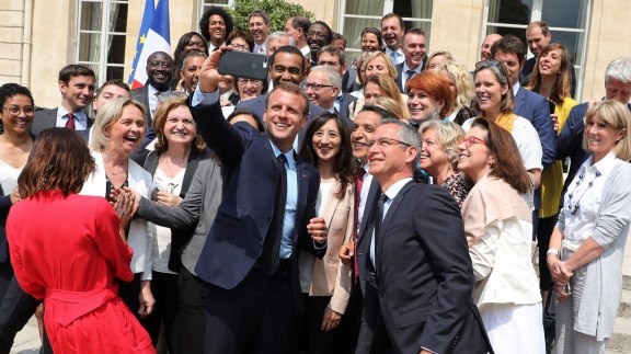Une ex-élue LREM dénonce le carriérisme de certaines députés de Macron image