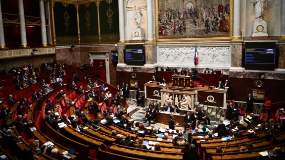 « Avec la Ve République, le pouvoir n'est plus au Parlement » - Yves Guéna image