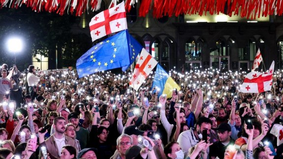 Tensions en Géorgie : vers une nouvelle révolution de couleur ? image
